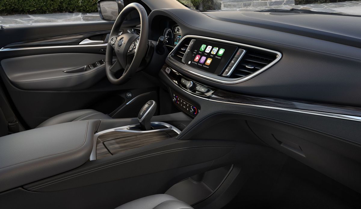 Buick Enclave 2018. Center console. SUV 5-doors, 2 generation