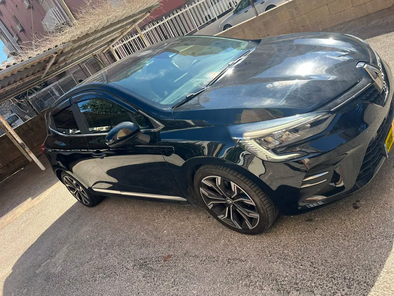 Renault Clio с пробегом, 2024, частная рука