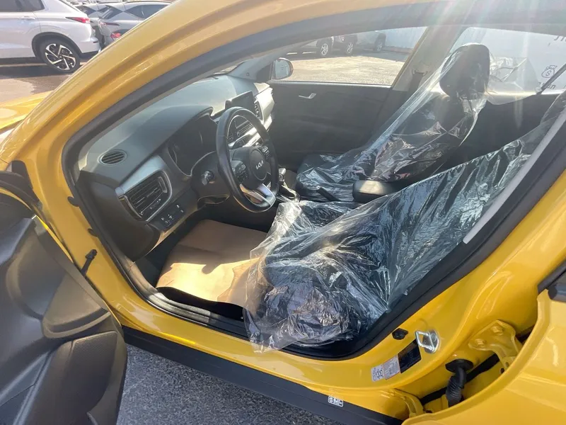 Kia Stonic 2nd hand, 2022, private hand