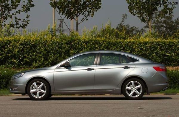 FAW Besturn B70 2015. Carrosserie, extérieur. Berline, 2 génération