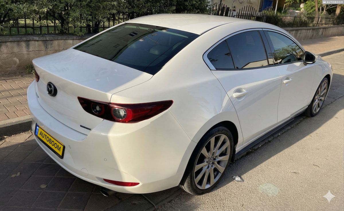 Mazda 3 с пробегом, 2023, частная