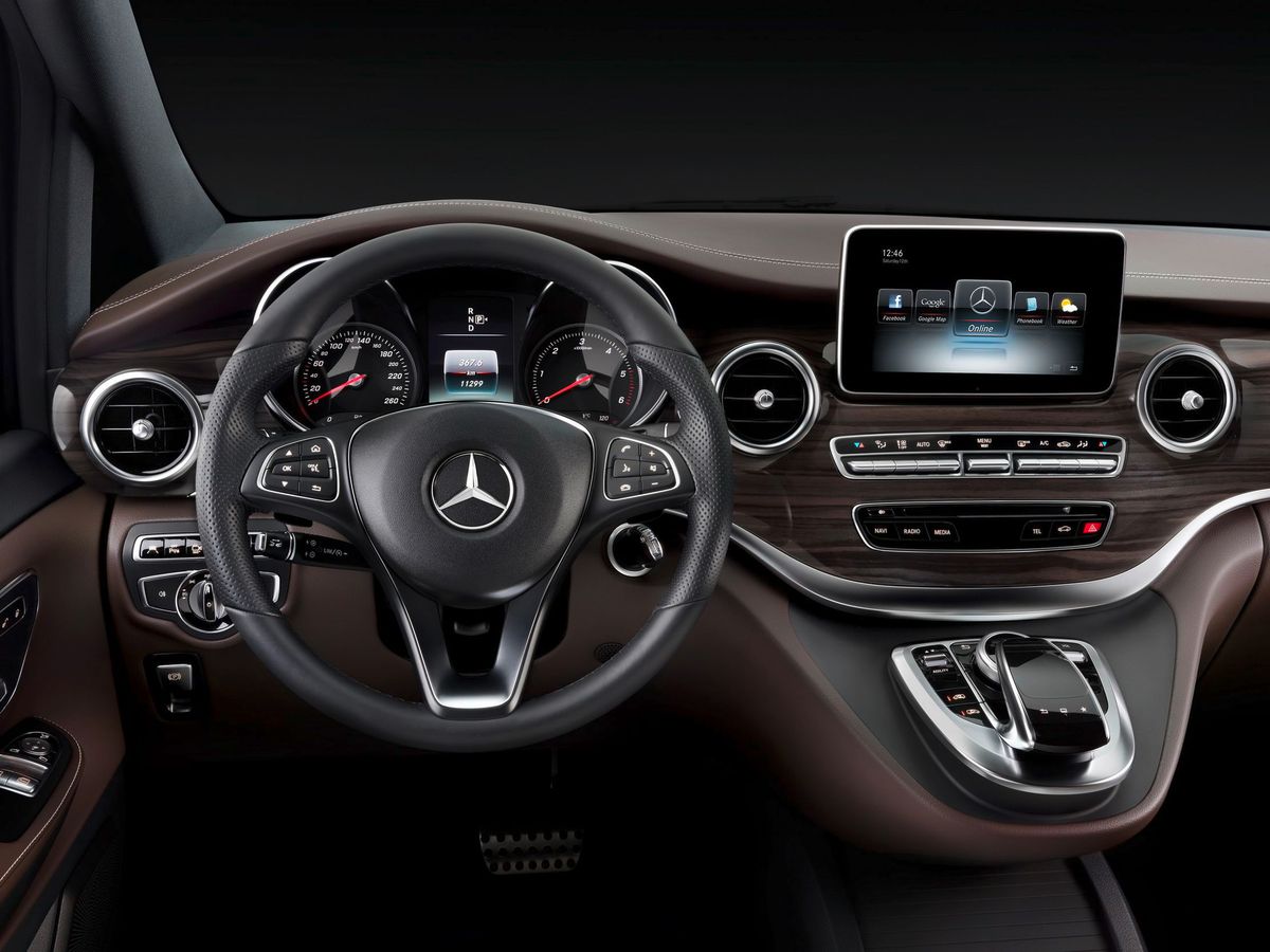 Mercedes V-Class 2014. Dashboard. Minivan, 3 generation