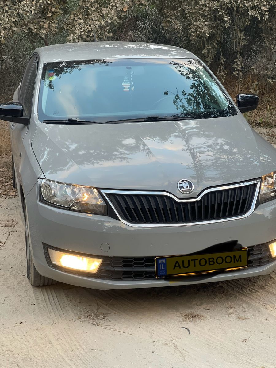 Škoda Rapid 2ème main, 2015, main privée