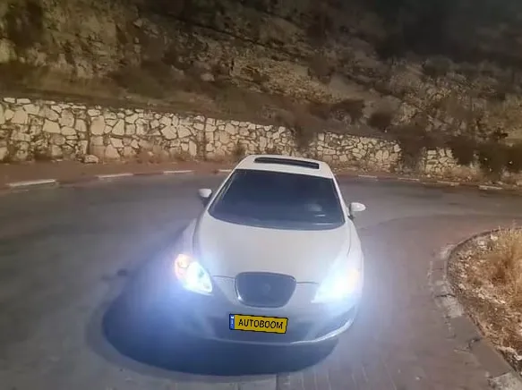 SEAT Leon с пробегом, 2012, частная