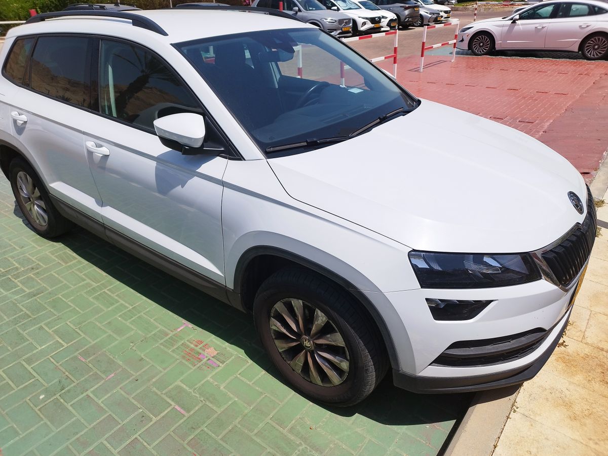 סקודה קארוק יד 2 רכב, 2019, פרטי