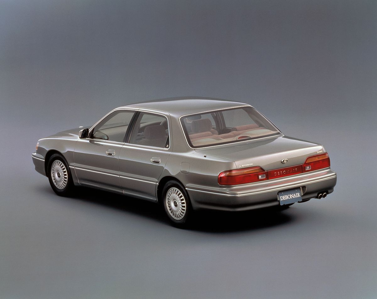 Mitsubishi Debonair 1992. Bodywork, Exterior. Sedan, 3 generation