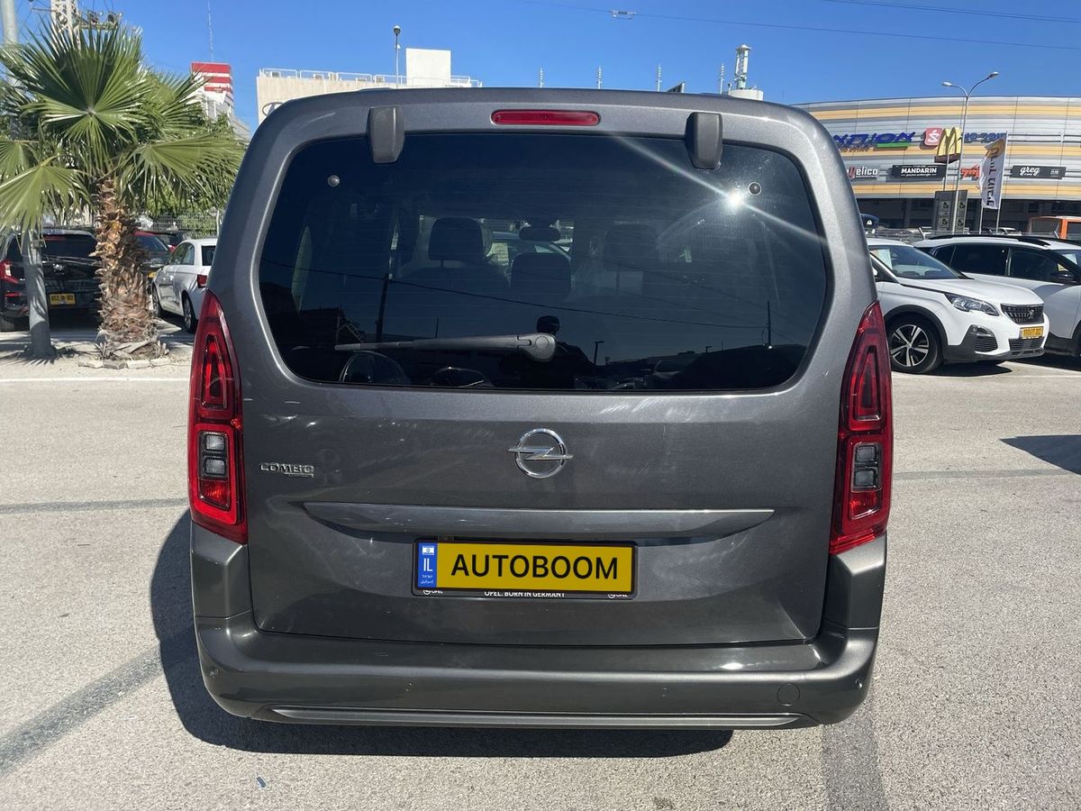 Opel Combo 2nd hand, 2021, private hand