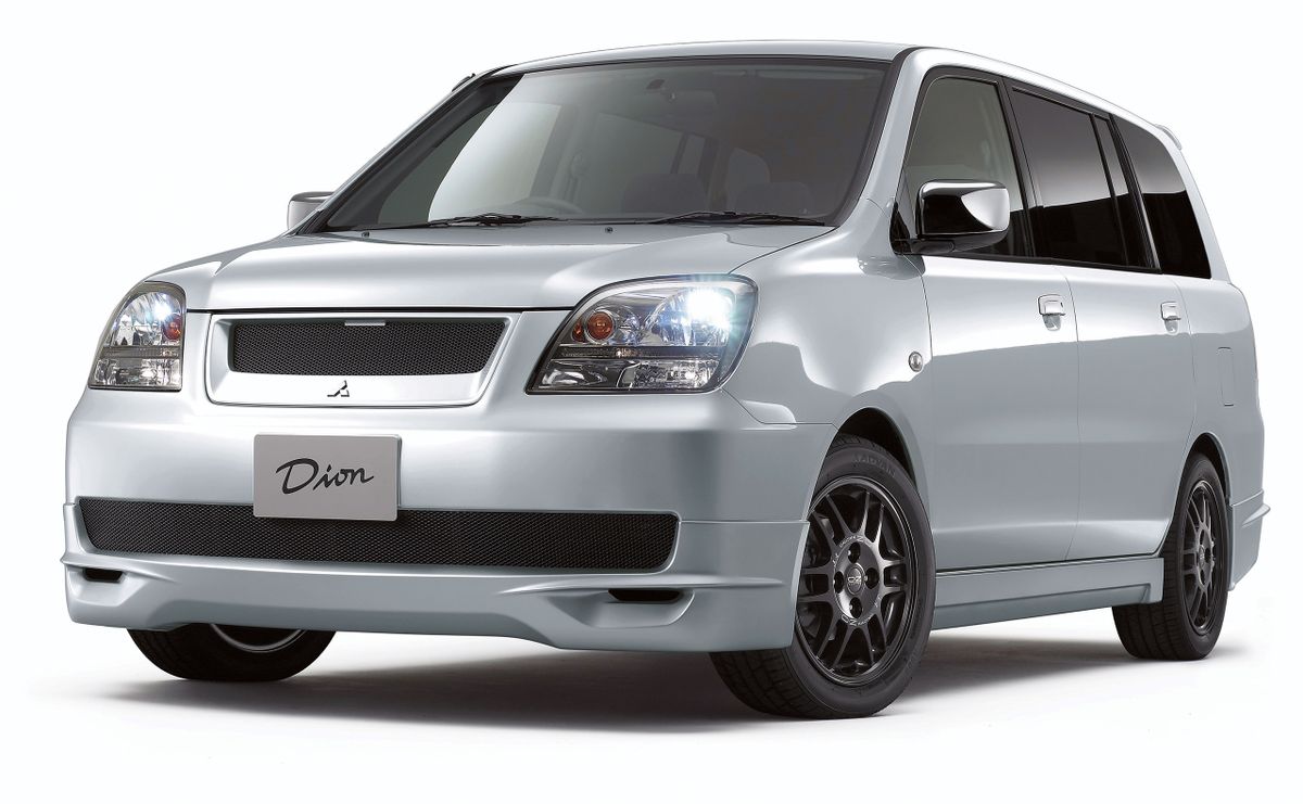 Mitsubishi Dion 2002. Carrosserie, extérieur. Compact Van, 1 génération, restyling