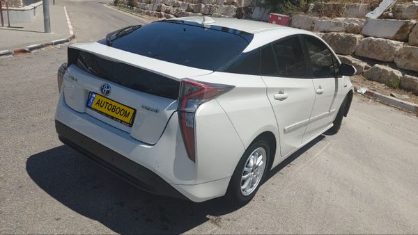 Toyota Prius 2ème main, 2017, main privée