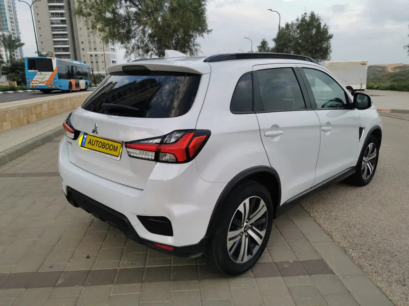 Mitsubishi ASX с пробегом, 2022, частная