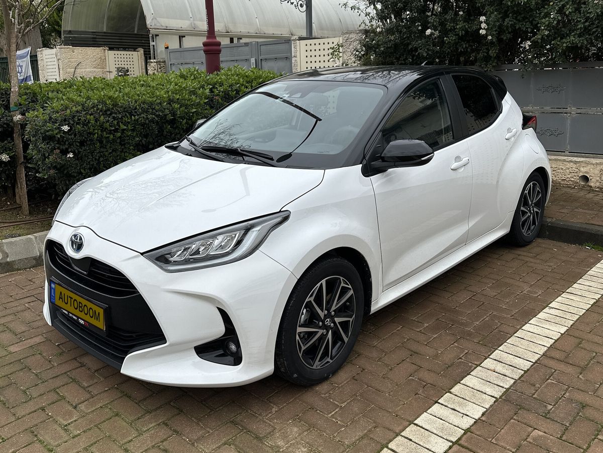 Toyota Yaris 2nd hand, 2024, private hand