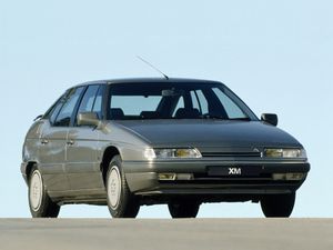 סיטרואן XM ‏1989. מרכב, צורה. האצ'בק 5 דלתות, 1 דור