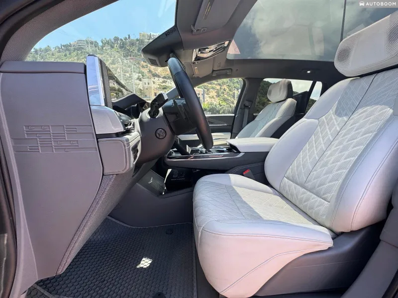 Cadillac Escalade IQ 2nd hand, 2025, private