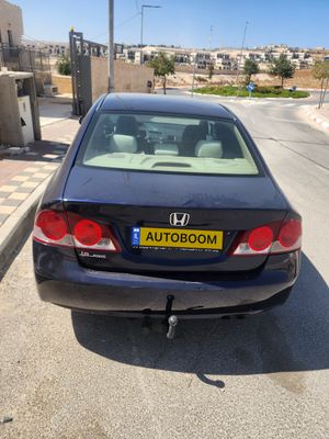 הונדה סיוויק יד 2 רכב, 2008, פרטי