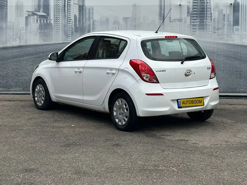 Hyundai i20 с пробегом, 2013, частная