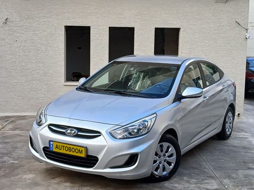 Hyundai i25, 2016, photo