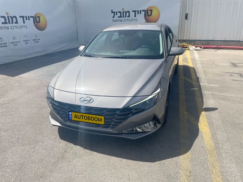 Hyundai Elantra с пробегом, 2022, частная рука