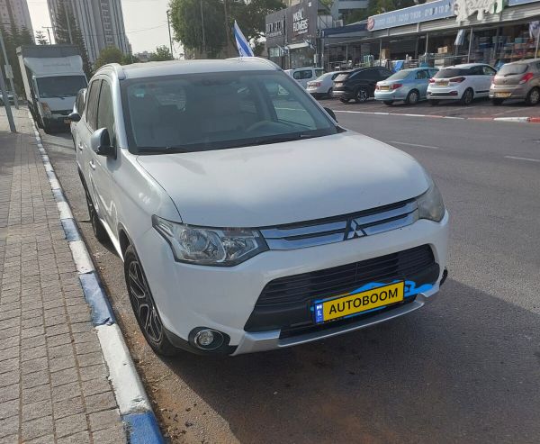 Mitsubishi Outlander с пробегом, 2014, частная рука