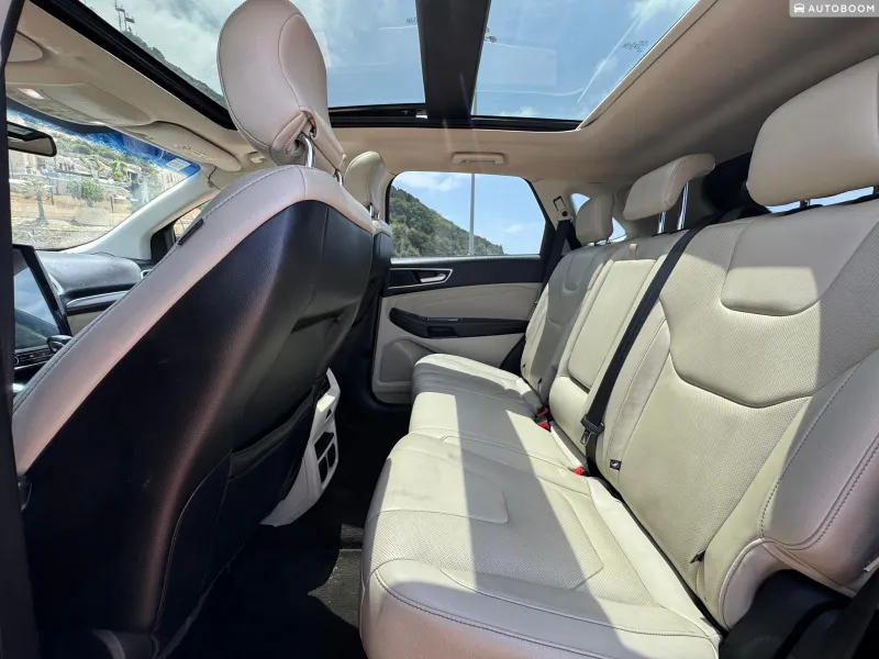 Ford Edge 2nd hand, 2018, private