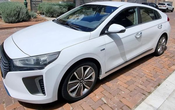 Hyundai IONIQ с пробегом, 2018, частная рука