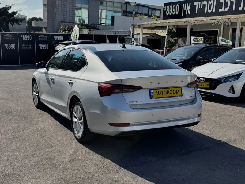 סקודה אוקטביה יד 2 רכב, 2022