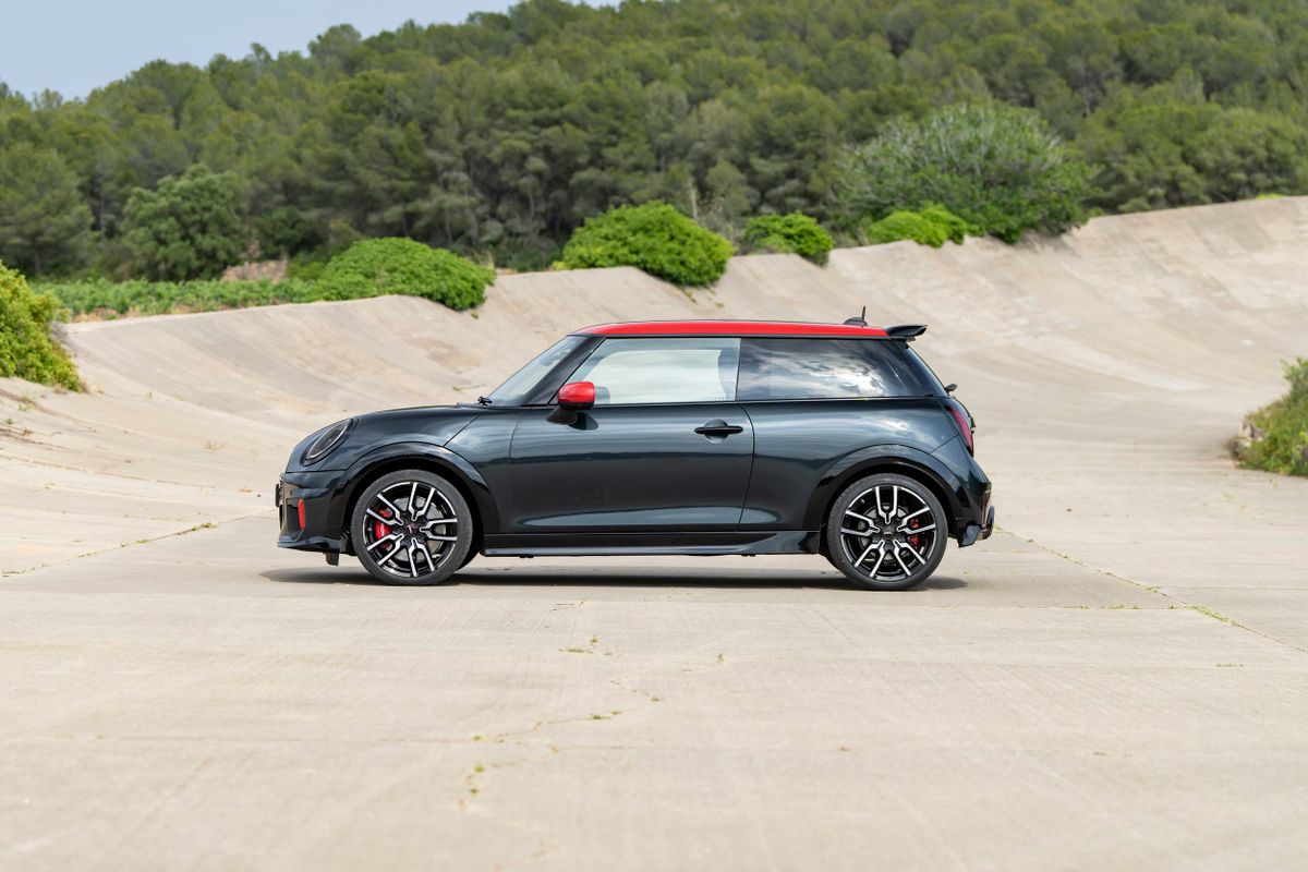 MINI Cooper 2023. Кузов, экстерьер. Мини 3 двери, 4 поколение