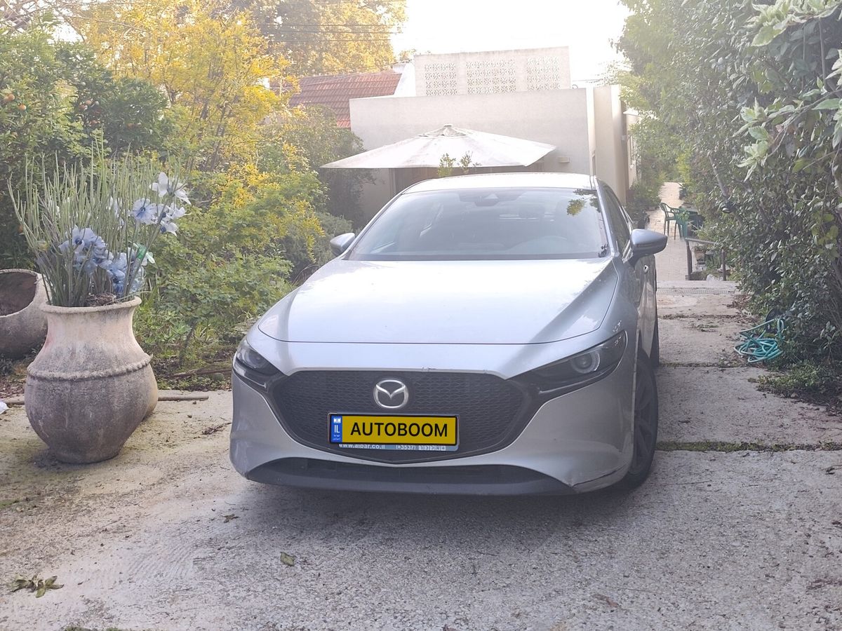 Mazda 3 2ème main, 2021, privée