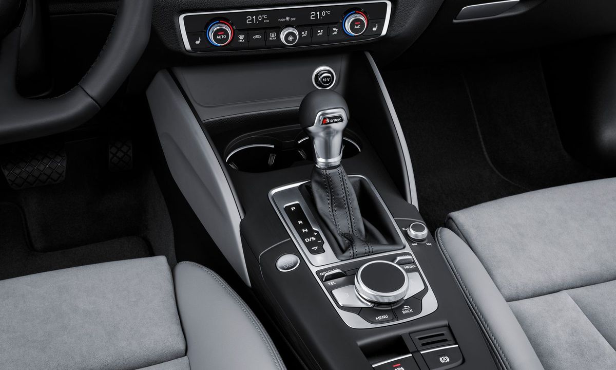 Audi A3 2016. Center console. Sedan, 3 generation, restyling