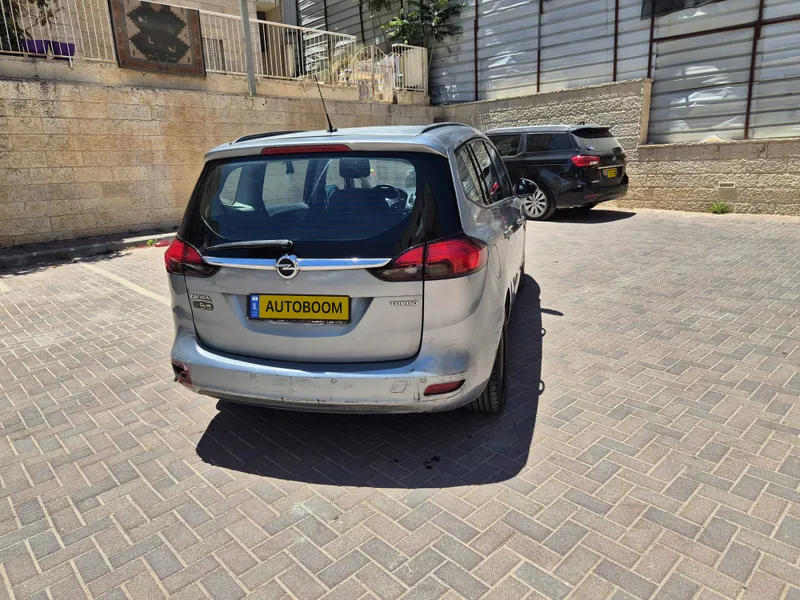 אופל זאפירה יד 2 רכב, 2013, פרטי