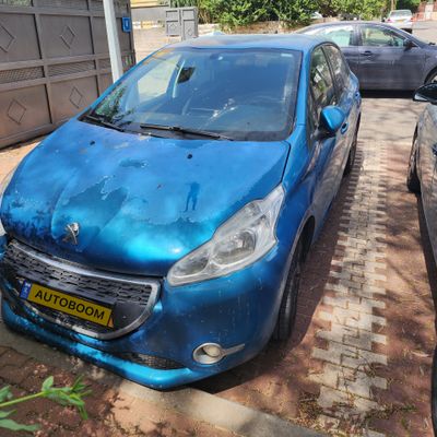 Peugeot 208 2nd hand, 2013, private hand