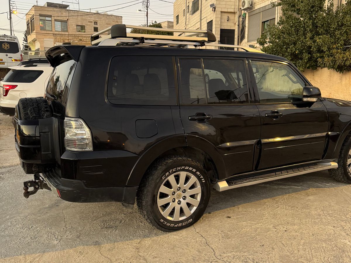 Mitsubishi Pajero 2nd hand, 2009, private hand