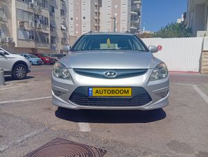 Hyundai i30, 2010, фото