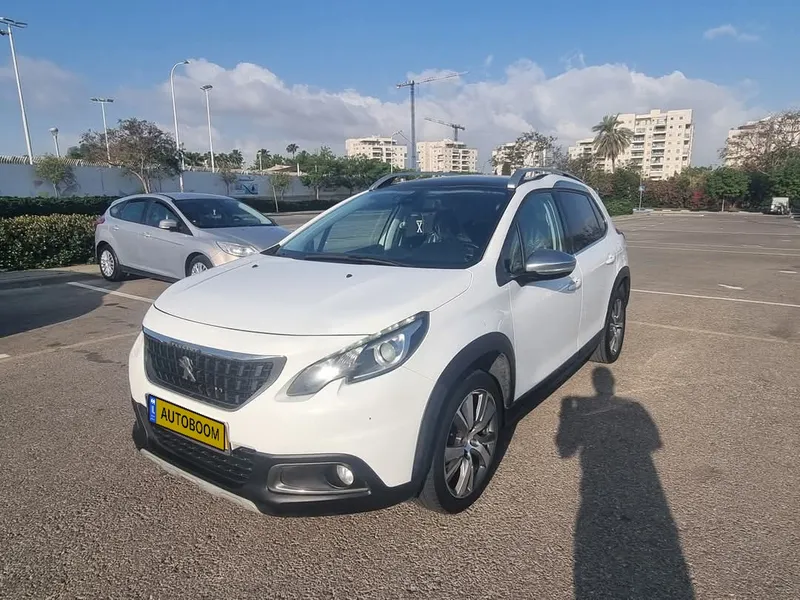 Peugeot 2008 2nd hand, 2017, private hand