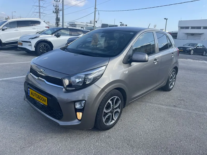 Kia Picanto 2nd hand, 2021, private hand