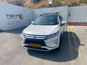 Mitsubishi Eclipse Cross, 2021, photo