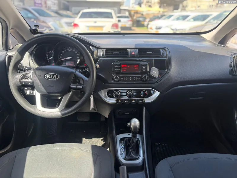 Kia Rio 2nd hand, 2013