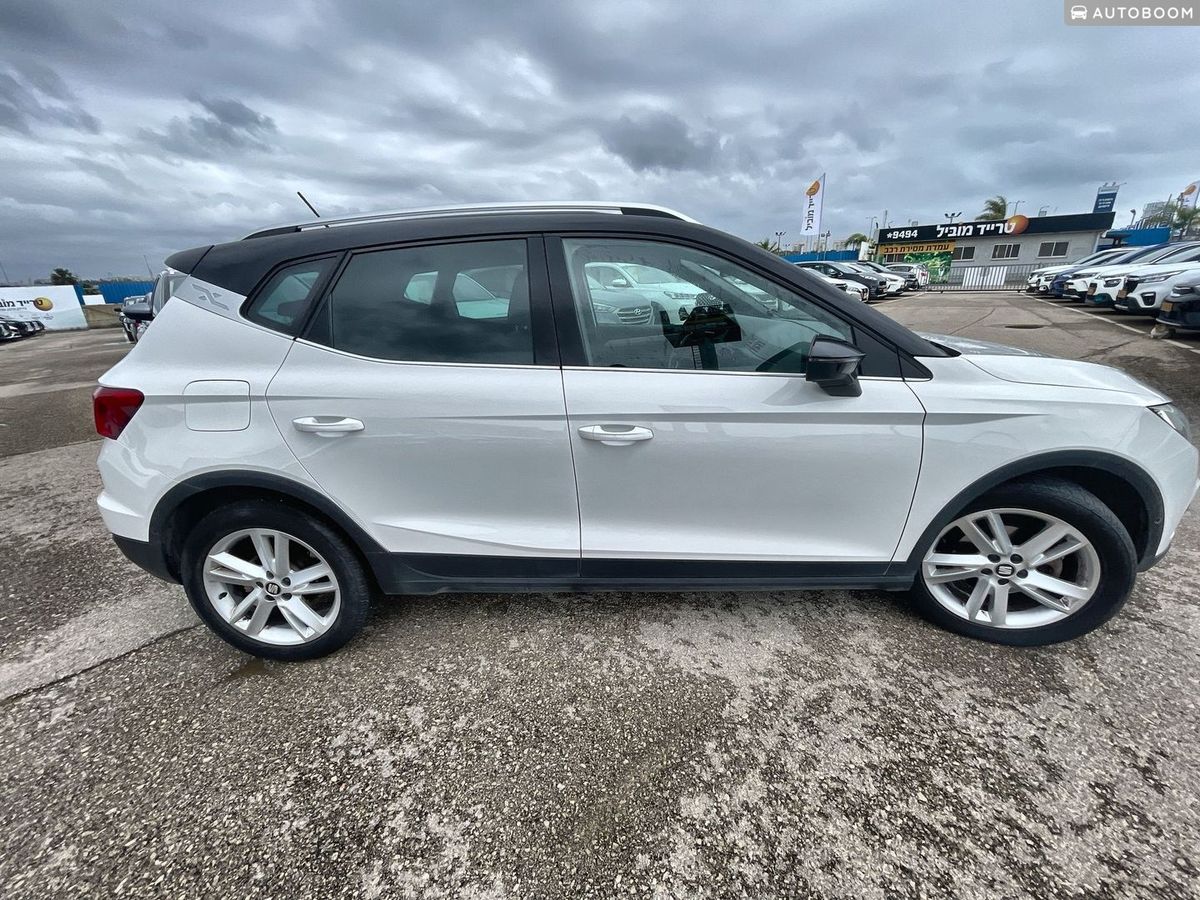 SEAT Arona 2nd hand, 2021