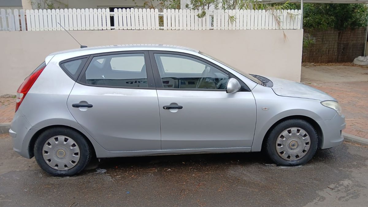 Hyundai i30 с пробегом, 2008, частная рука