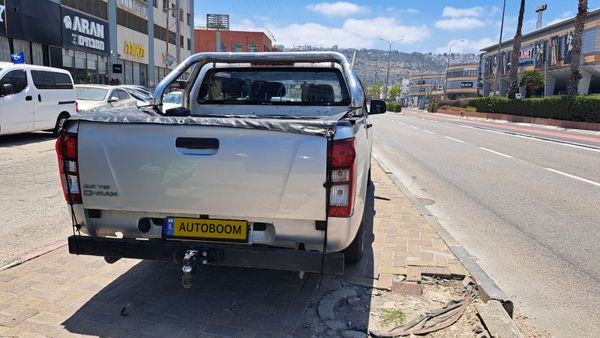 Isuzu D-Max 2ème main, 2013