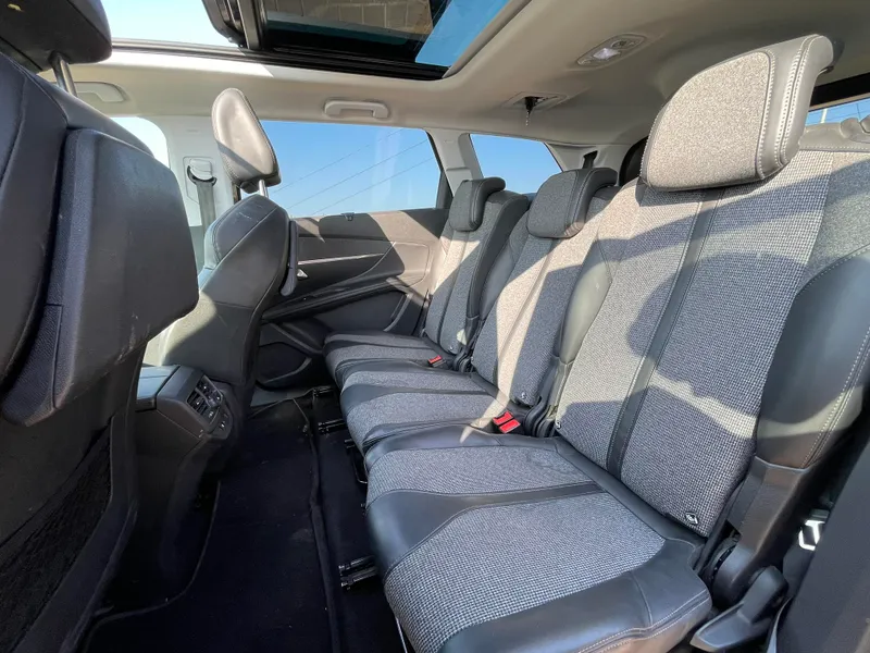 Peugeot 5008 2nd hand, 2018, private hand