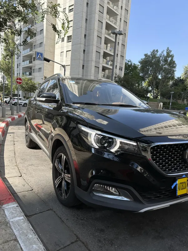 MG ZS 2nd hand, 2019, private hand