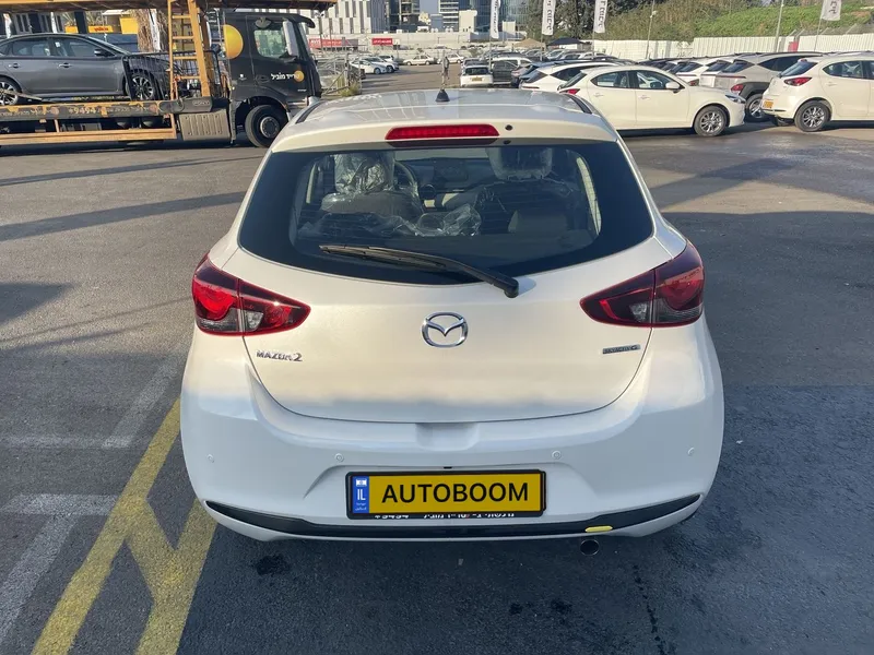 Mazda 2 nouvelle voiture, 2025