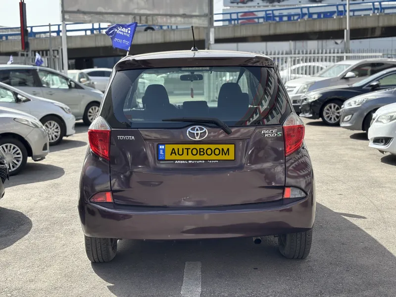 Toyota Space Verso с пробегом, 2011