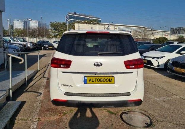 Kia Carnival с пробегом, 2021, частная рука