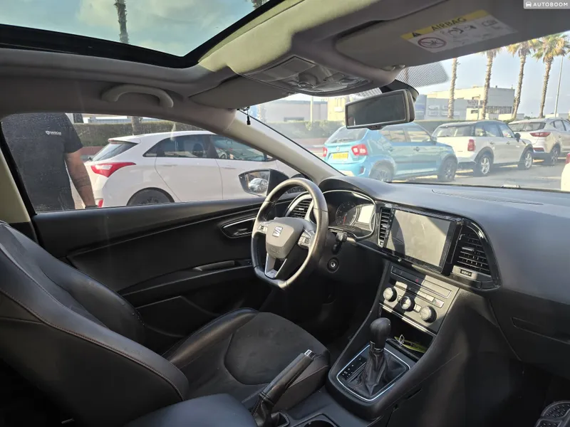 SEAT Leon 2nd hand, 2015, private
