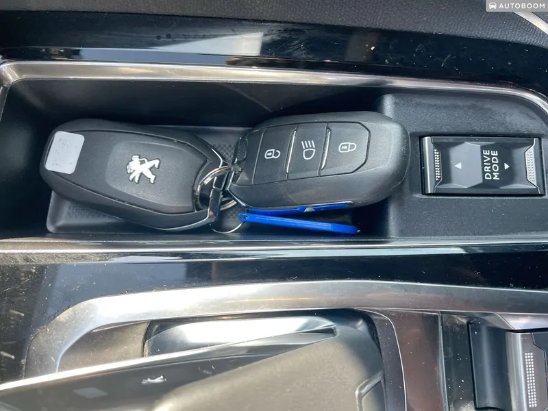 Peugeot 3008 2nd hand, 2023, private