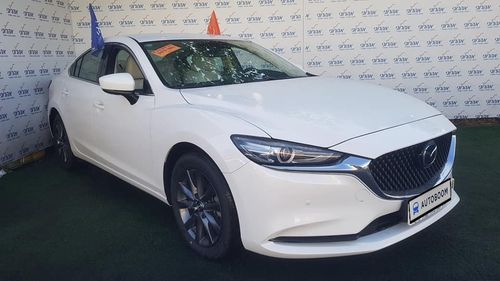 Mazda 6 nouvelle voiture, 2021