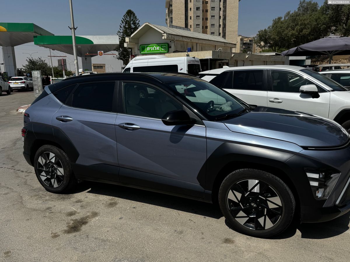Hyundai Kona 2nd hand, 2023, private