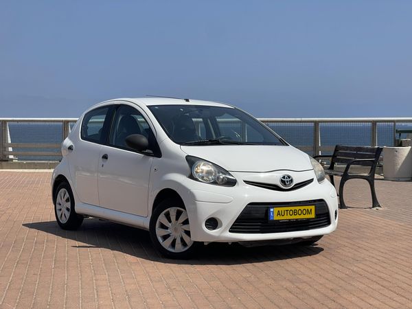 Toyota Aygo 2nd hand, 2012, private hand