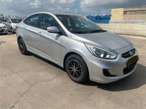 Hyundai i25, 2015, photo